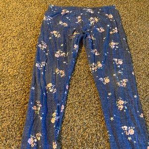 Leggings. Blue with pink flowers and stars.